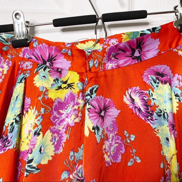 ASOS Petite Red Floral Satin FRONT Slit Maxi Skirt - Picture 4 of 11